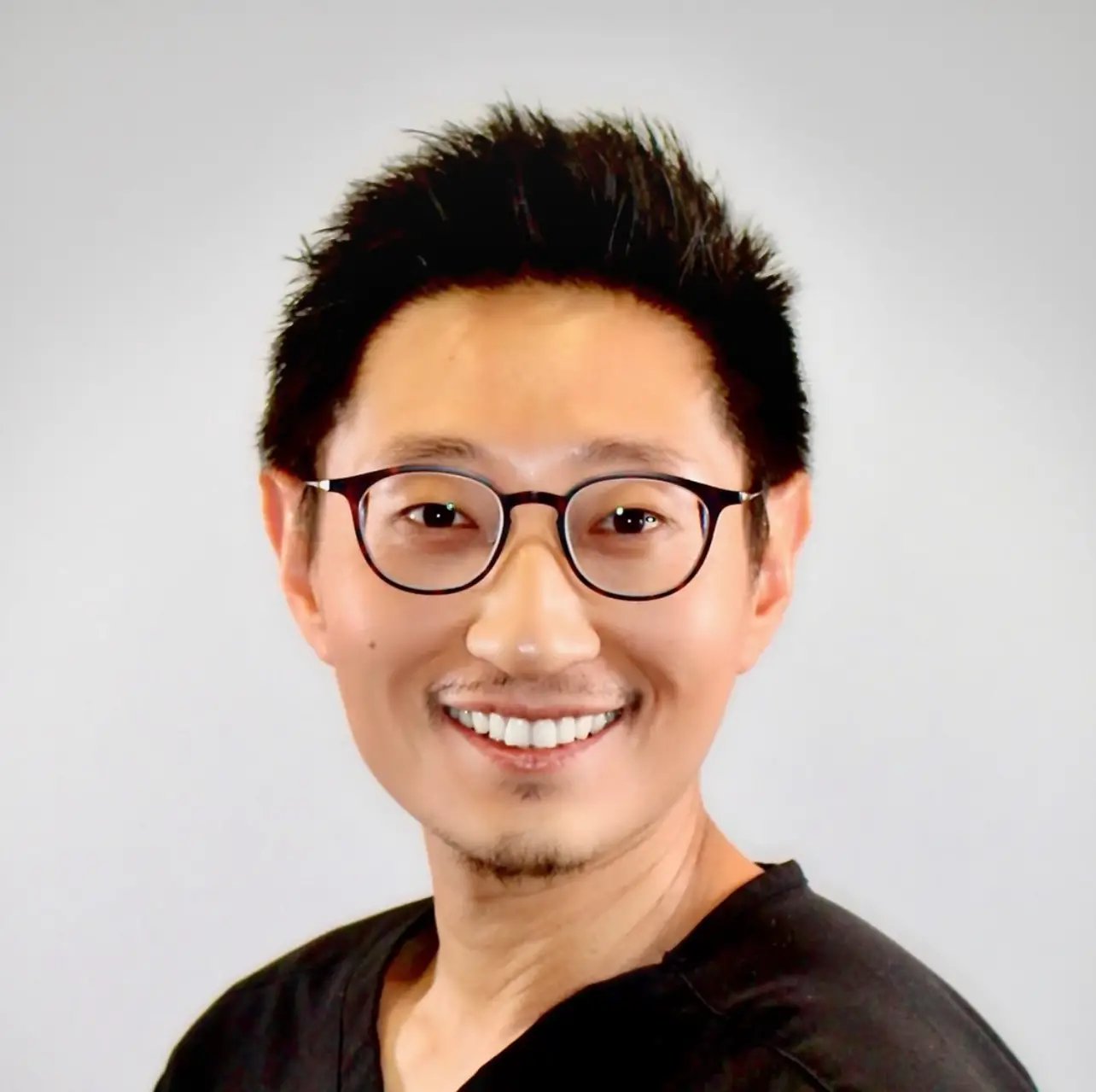 image of the doctor Dr. Kaifeng Yin